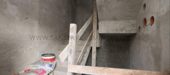 3 rooms House in Galbiate, Italy No. 149996 9