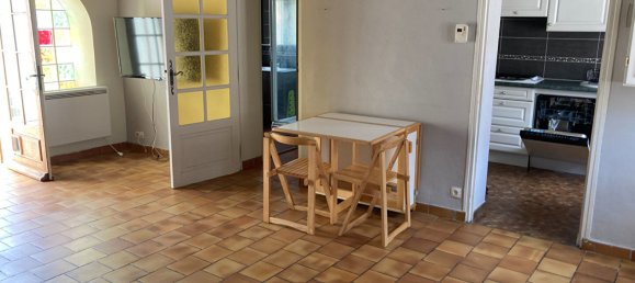 2 Schlafzimmer Stadthaus in La Loupe, France, Nr. 96890 2