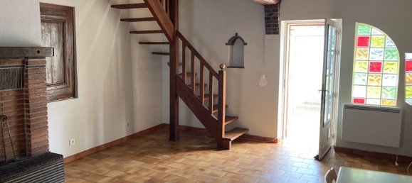 2 Schlafzimmer Stadthaus in La Loupe, France, Nr. 96890 3