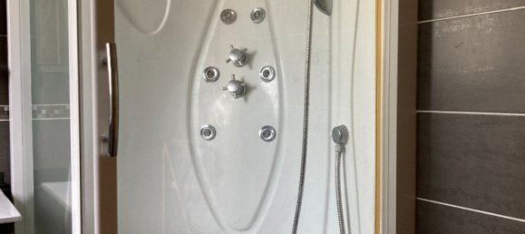 2 Schlafzimmer Stadthaus in La Loupe, France, Nr. 96890 17