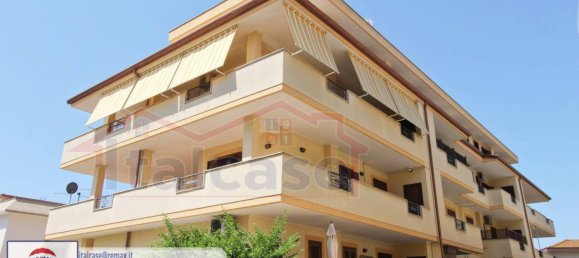 Ático de 2 dormitorios en Fiumicino, Italy No. 80329 24