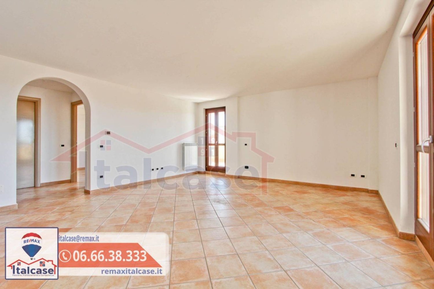 Ático de 2 dormitorios en Fiumicino, Italy No. 80329