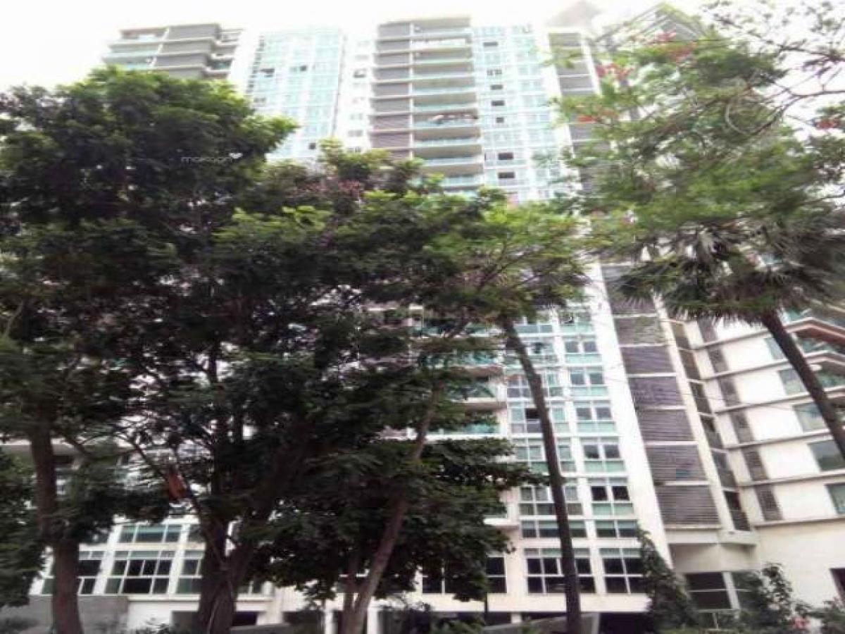 Casa T4 em Mumbai, India N.º 16872