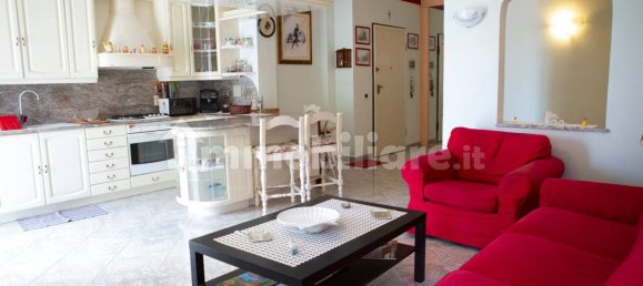 Apartamento de 2 dormitorios en Taggia, Italy No. 267158 22