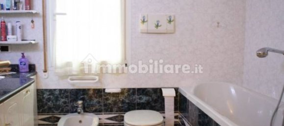 Apartamento de 2 dormitorios en Taggia, Italy No. 267158 36
