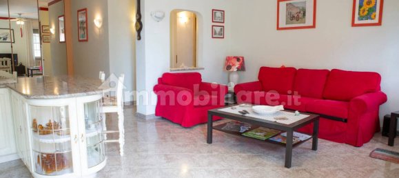 Apartamento de 2 dormitorios en Taggia, Italy No. 267158 20