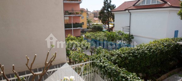 Apartamento de 2 dormitorios en Taggia, Italy No. 267158 45