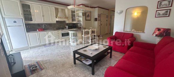 Apartamento de 2 dormitorios en Taggia, Italy No. 267158 14