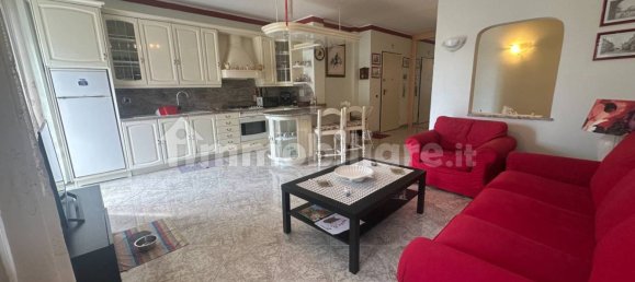 Apartamento de 2 dormitorios en Taggia, Italy No. 267158 15