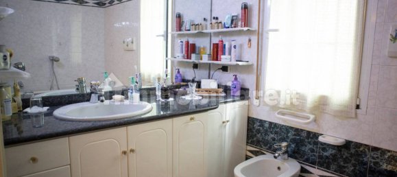 Apartamento de 2 dormitorios en Taggia, Italy No. 267158 37