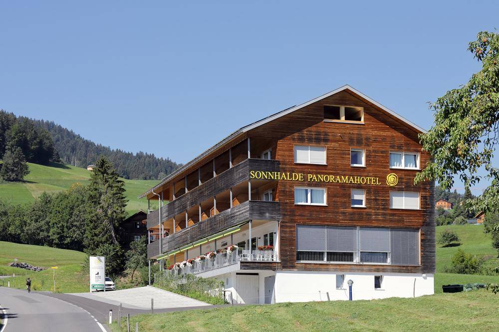 1489m² Hotel in Schwarzenberg, Austria No. 227464