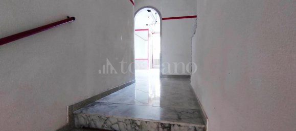 Коммерческая недвижимость с 1 комнатой в Бриндизи, Италия № 349571 7