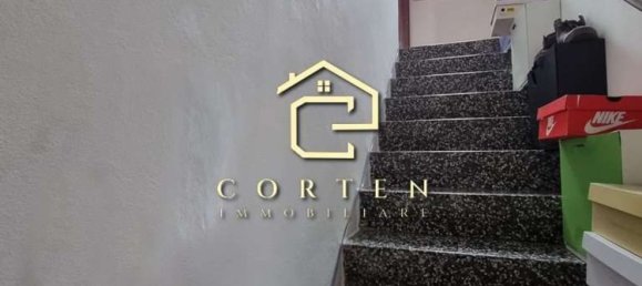 Casa de 4 habitaciónes en Mira, Italy No. 59519 20