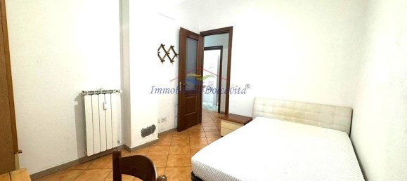 2 bedrooms Apartment in Florence, Italy No. 330095 4
