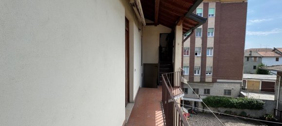 Apartamento de 3 habitaciónes en Casorate Sempione, Italy No. 334201 2