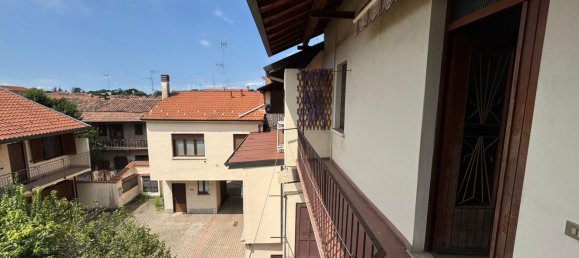 Apartamento de 3 habitaciónes en Casorate Sempione, Italy No. 334201 20