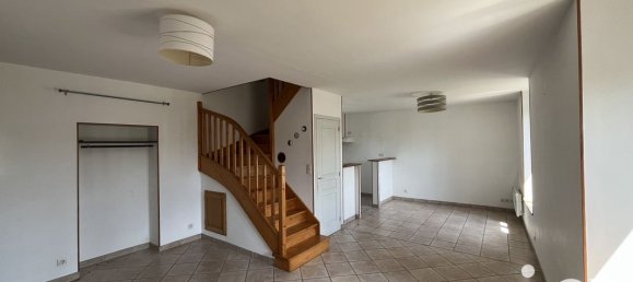 Casa de 5 dormitorios en Fougeres, France No. 290941 2