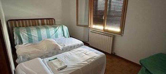 8 rooms Apartment in Boara Pisani, Italy No. 276766 5