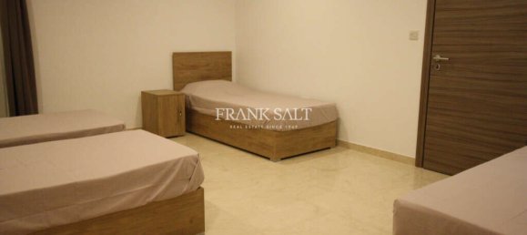 3 Schlafzimmer Maisonette-Wohnung in Mgarr, Malta, Nr. 10780 4