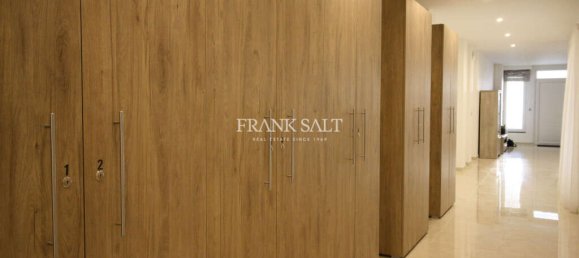 3 Schlafzimmer Maisonette-Wohnung in Mgarr, Malta, Nr. 10780 5