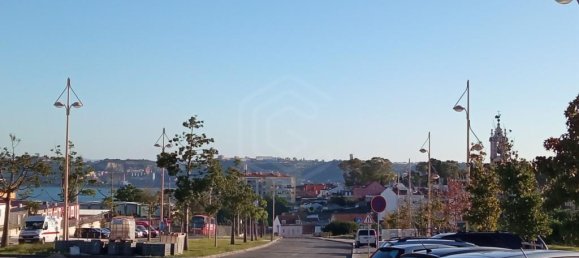  قطعة أرض في Lisbon, Portugal رقم 92532 9