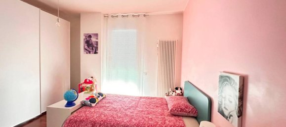 4 rooms Apartment in Perugia, Italy No. 32543 21