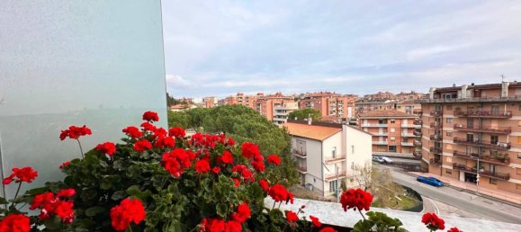 4 rooms Apartment in Perugia, Italy No. 32543 66