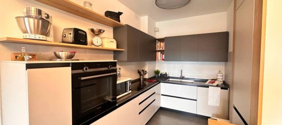 4 rooms Apartment in Perugia, Italy No. 32543 40