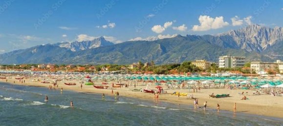 7 bedrooms House in Pietrasanta, Italy No. 399091 11