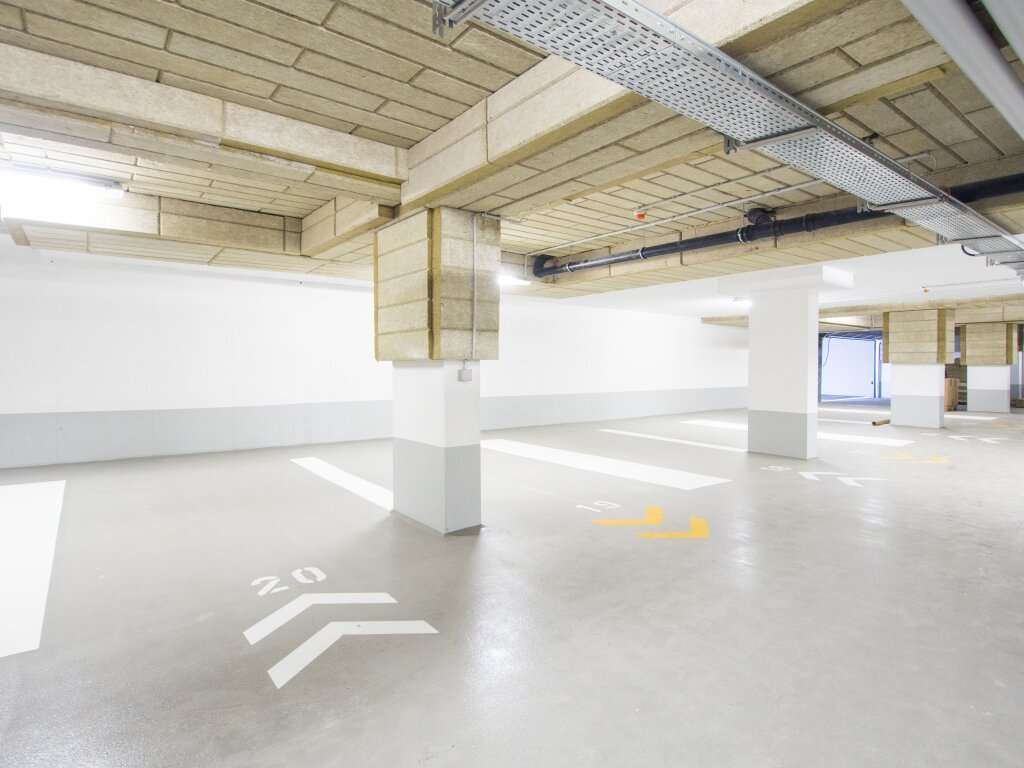  موقف سيارات في Favoriten, Austria 12متر مربع رقم 29898