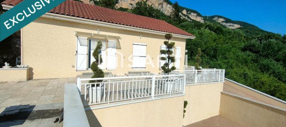 2 bedrooms House in Ain, France No. 330704 7