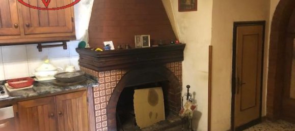 3 rooms House in Loro Ciuffenna, Italy No. 234383 5