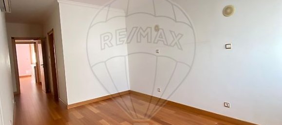 3 bedrooms Apartment in Loures, Portugal No. 73697 5