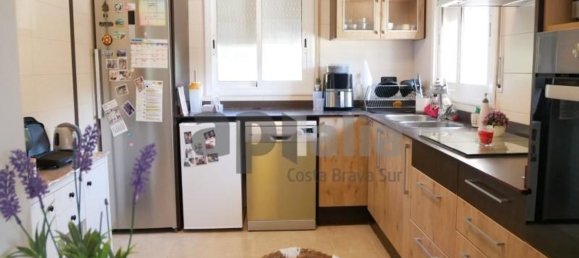 Casa de 3 dormitorios en Riudarenes, Spain No. 146808 10