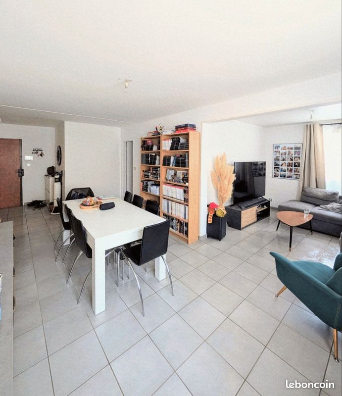 2 chambres Appartement à Saint-Étienne, France No. 341397