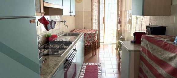 3 rooms Apartment in Rome, Italy No. 24638 14