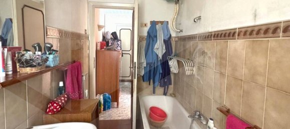 3 rooms Apartment in Rome, Italy No. 24638 26