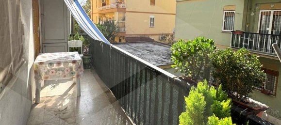 3 rooms Apartment in Rome, Italy No. 24638 9