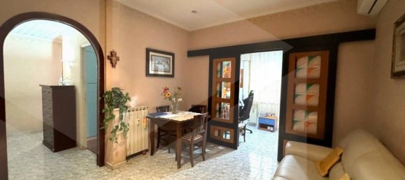 3 rooms Apartment in Rome, Italy No. 24638 6