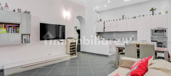 Apartamento de 2 dormitorios en Milan, Italy No. 244831 5