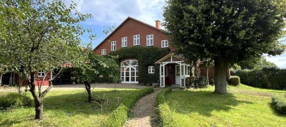 3 Schlafzimmer Haus in Steinburg, Germany, Nr. 233895 2