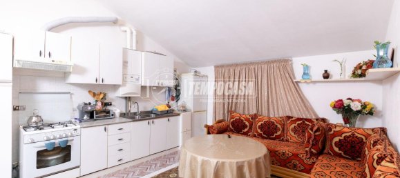 2-salle Appartement à Sant'Agata Bolognese, Italy No. 120733 3