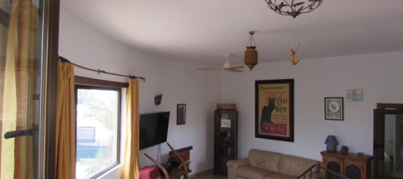 Casa de 3 dormitorios en La Oliva, Spain No. 159569 4