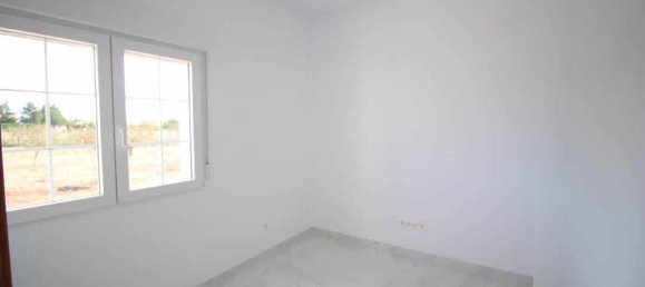 4 bedrooms Villa in Pinoso, Spain No. 10252 25