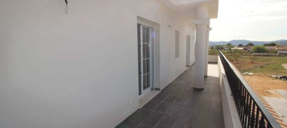 4 bedrooms Villa in Pinoso, Spain No. 10252 10