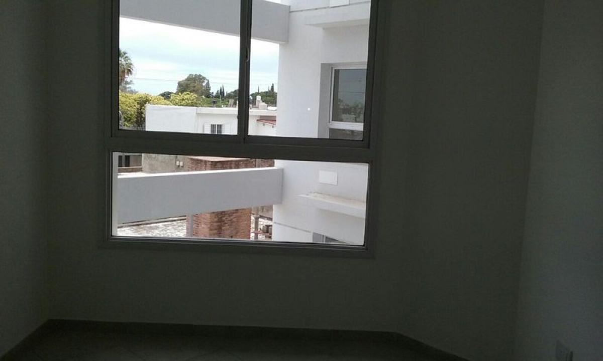 Квартира с 2 спальнями в Кордоба, Аргентина № 18631