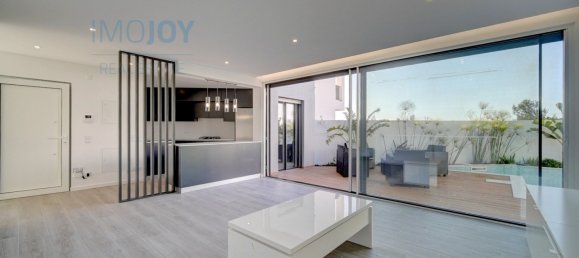 4 bedrooms Villa in Cascais, Portugal No. 103942 6