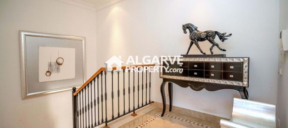 4 bedrooms House in Almancil, Portugal No. 103089 16