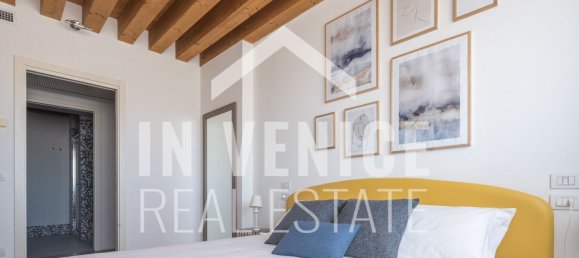 8 rooms Duplex in Venice, Italy No. 122134 24