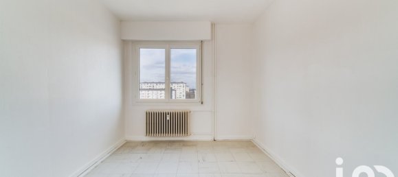 Квартира с 4 комнатами в Эпиналь, Франция № 215481 11